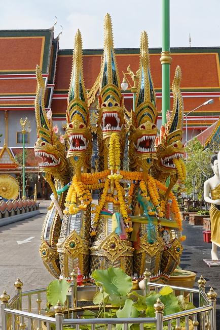 Wat Bang Phli Yai Klang-005
